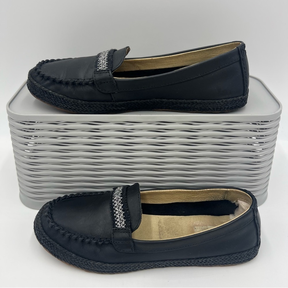 UGG Australia Kaelee Black Leather Moccasin Slip On Shoes Size 7